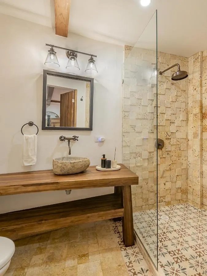 Villa New Private 3 Bedroom Casa In The Old City With Ensuite Bathrooms And Plunge Pool Cartagena