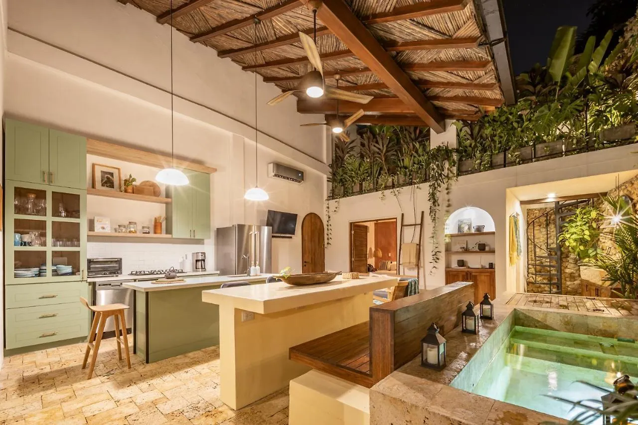 New Private 3 Bedroom Casa In The Old City With Ensuite Bathrooms And Plunge Pool Cartagena